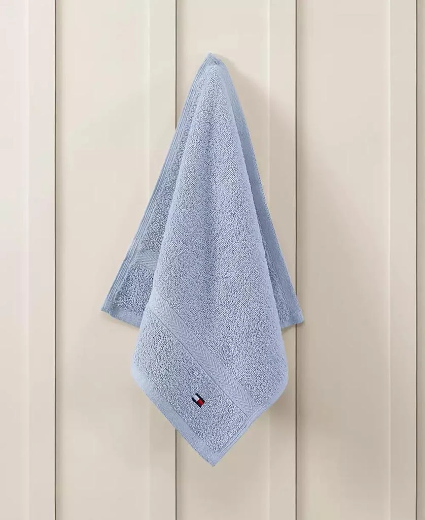 商品Tommy Hilfiger|Modern American Solid Cotton Washcloth, 13" x 13",价格¥38,第2张图片详细描述