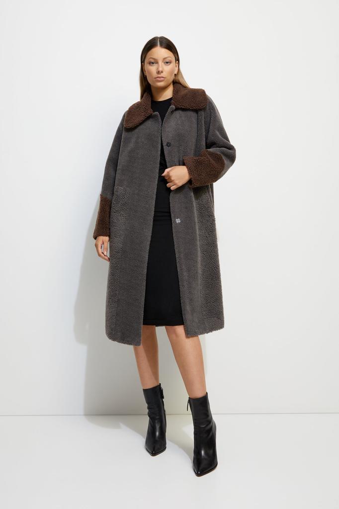 商品Unreal Fur|Furever Chic Coat,价格¥1483,第4张图片详细描述
