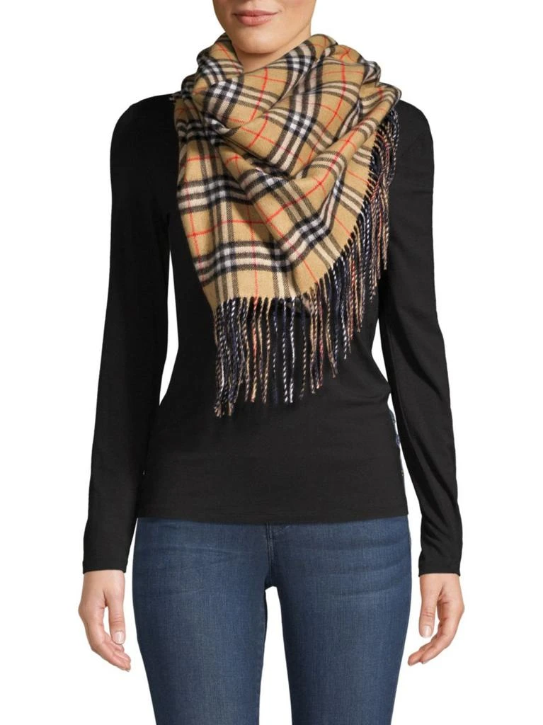 商品Burberry|Burberry - Vintage Check Cashmere Bandana Scarf,价格¥2636,第1张图片