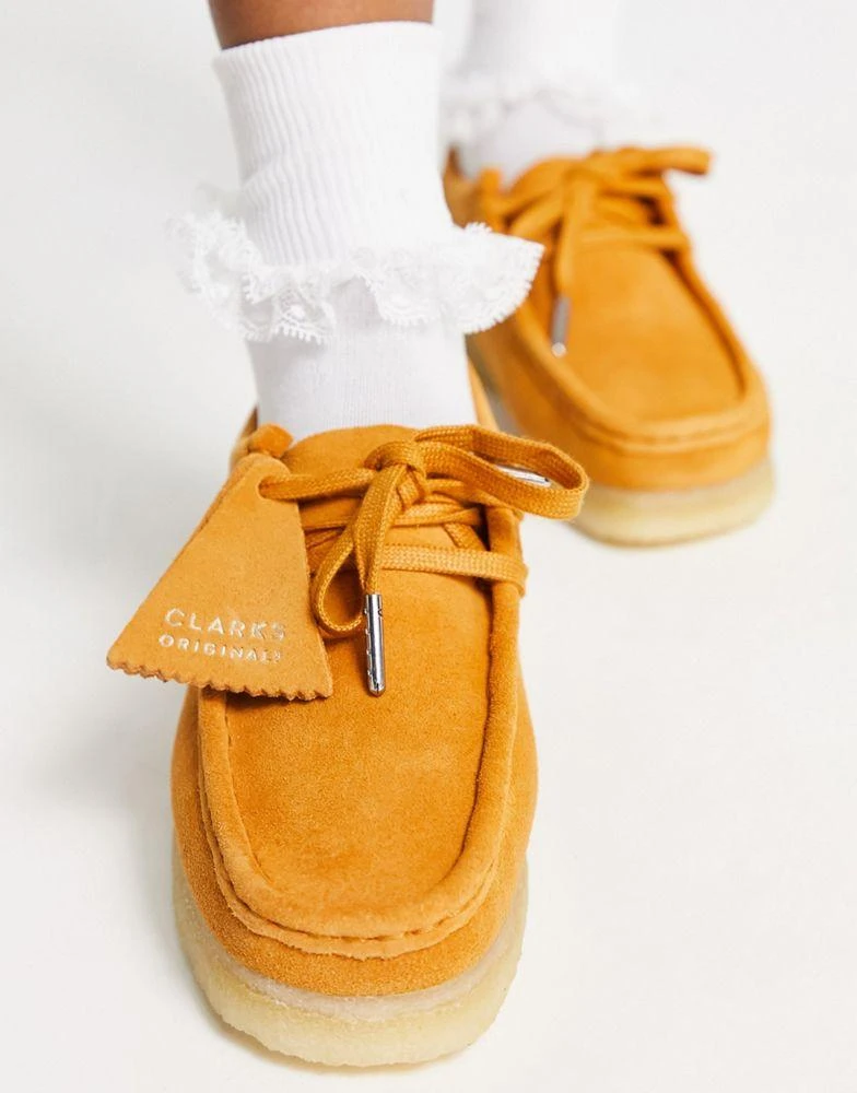 商品Clarks|Clarks Originals wallabee shoe in turmeric suede,价格¥582,第3张图片详细描述