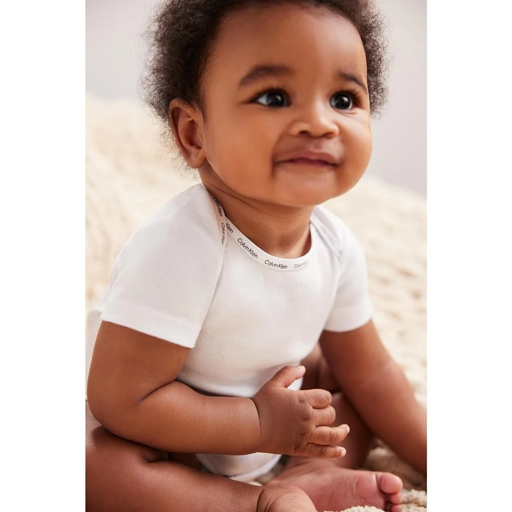 商品Calvin Klein|Baby Boys or Girls Organic Cotton Short Sleeve Bodysuits, Pack of 5,价格¥187,第1张图片