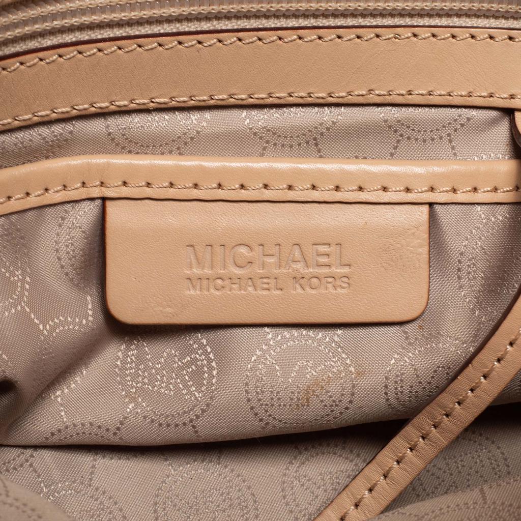 MICHAEL Michael Kors Brown/Beige Signature Coated Canvas and Leather Grayson Boston Bag商品第9张图片规格展示