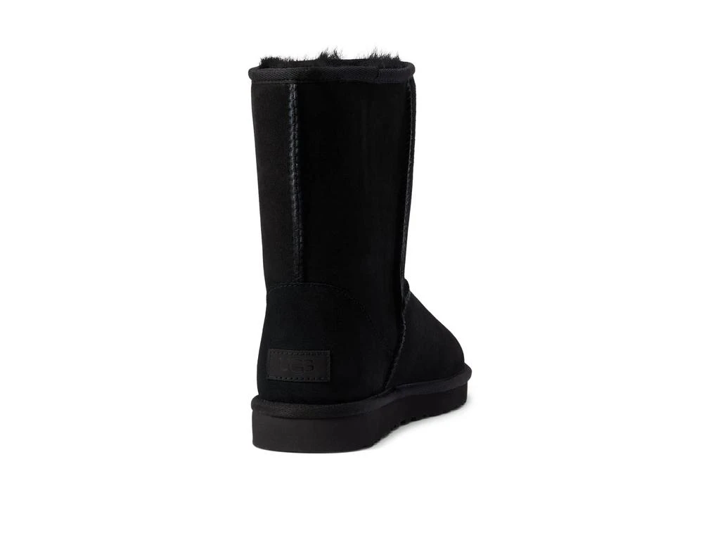 商品UGG|Classic Short II 雪地靴,价格¥1359,第5张图片详细描述