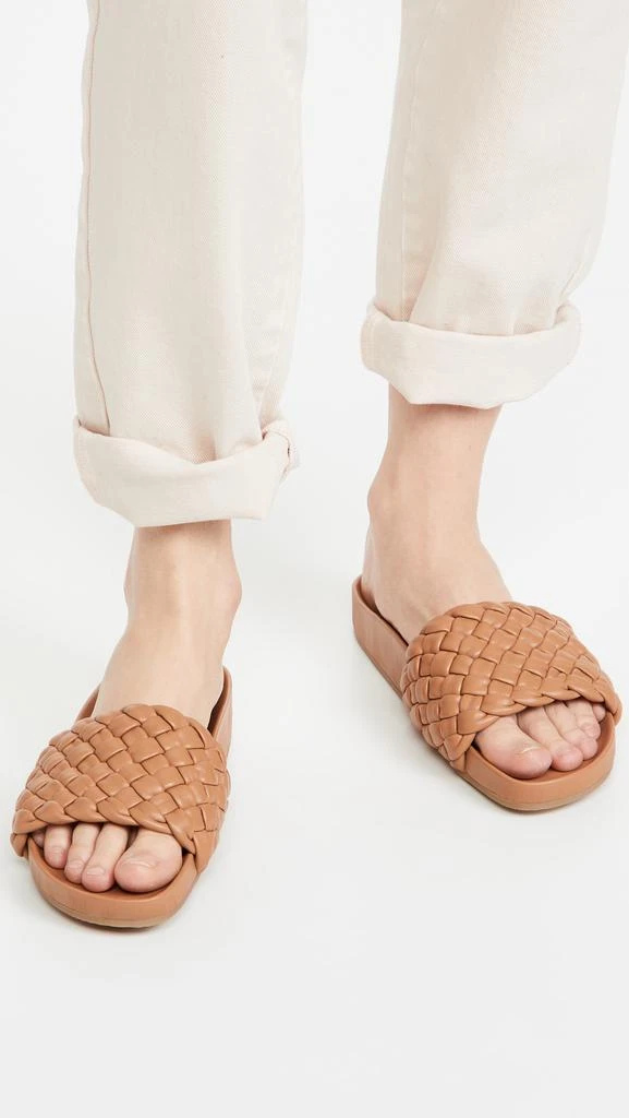 商品Loeffler Randall|Loeffler Randall Sonnie 梭织凉鞋,价格¥466,第3张图片详细描述