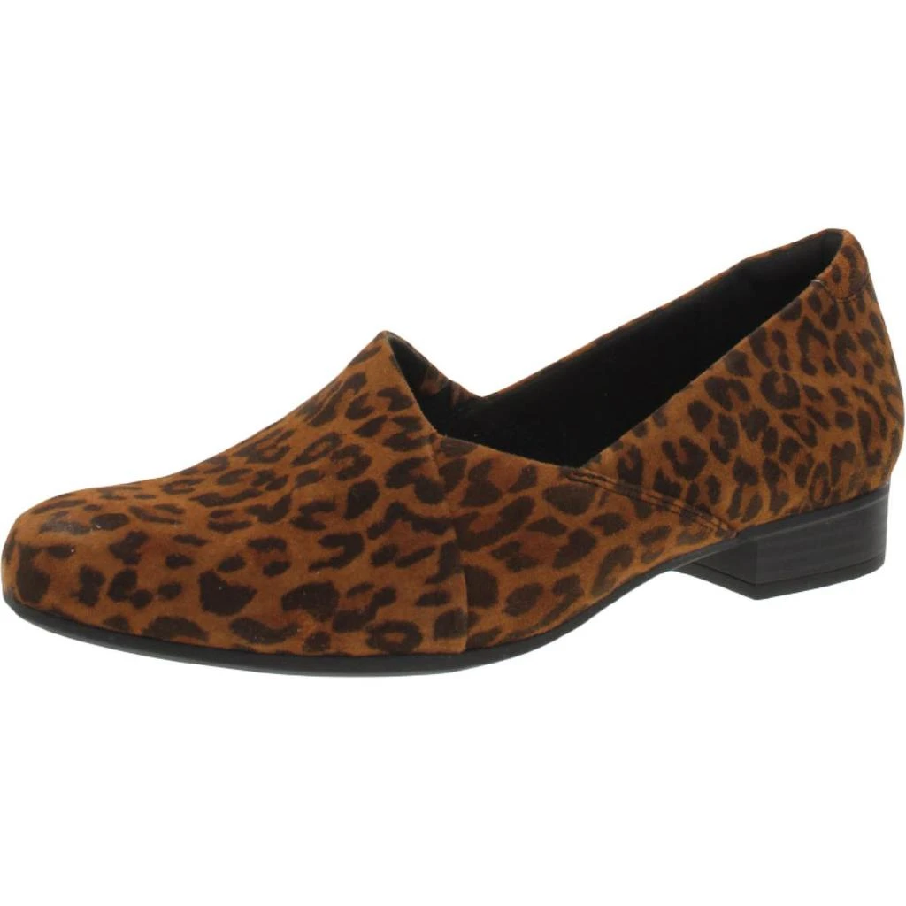 商品Clarks|Clarks Collection Women's Juliet Palm Leather Slip On Stacked Heel Loafer,价格¥170,第2张图片详细描述
