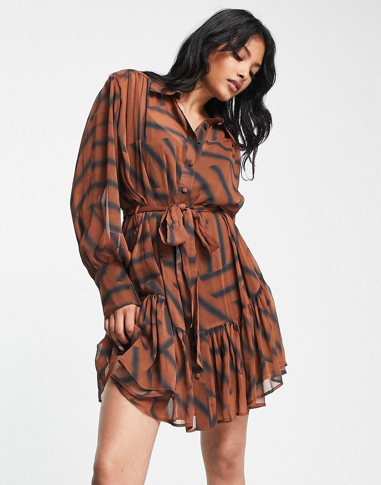 Topshop tie front tiered mini shirt dress in brown abstract商品第1张图片规格展示