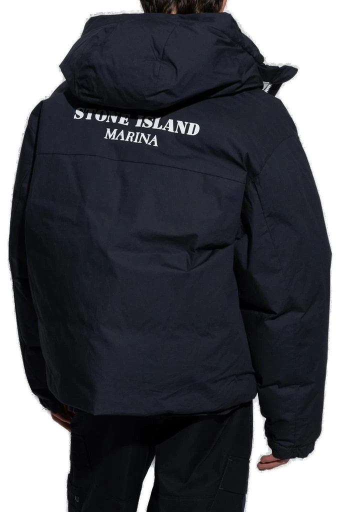 商品Stone Island|Stone Island Logo Printed Zip-Up Padded Jacket,价格¥6290,第3张图片详细描述