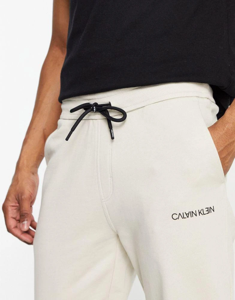 商品Calvin Klein|Calvin Klein exclusive to ASOS joggers in stone,价格¥510,第3张图片详细描述