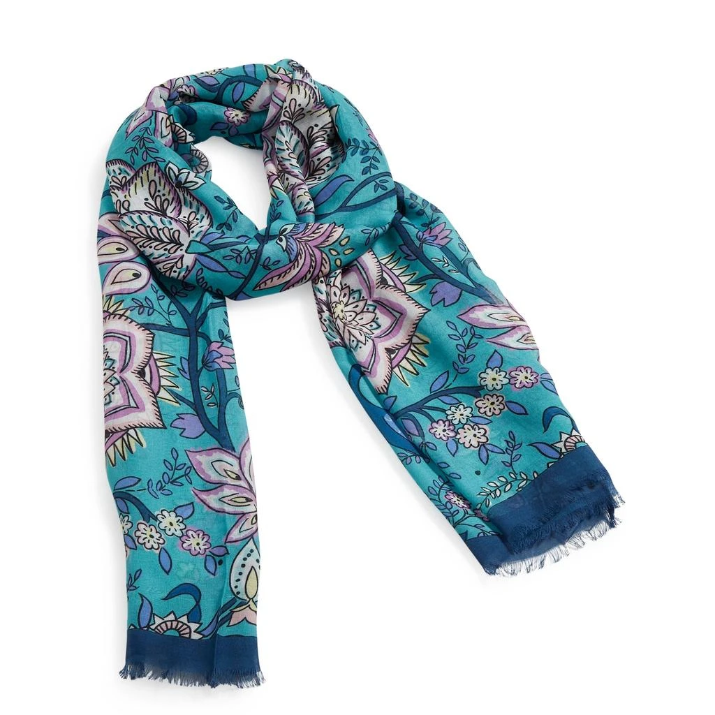 商品Vera Bradley|Vera Bradley Soft Fringe Scarf,价格¥95,第1张图片