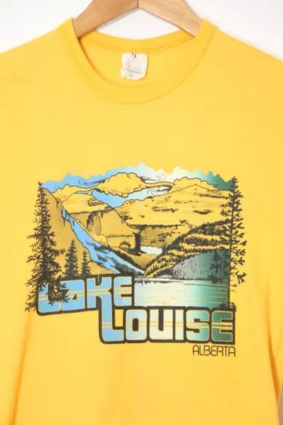 Vintage Lake Louise Alberta Banded Collar and Sleeve T-shirt Made in Canada商品第2张图片规格展示