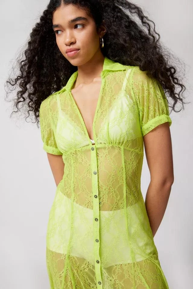 商品Urban Outfitters|UO Connie Sheer Lace Midi Dress,价格¥228,第2张图片详细描述