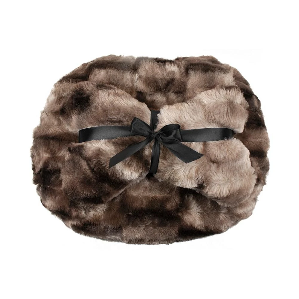 商品Precious Tails|Faux Fur Princess Pet Bed with Plush Bone Pillow,价格¥456,第2张图片详细描述