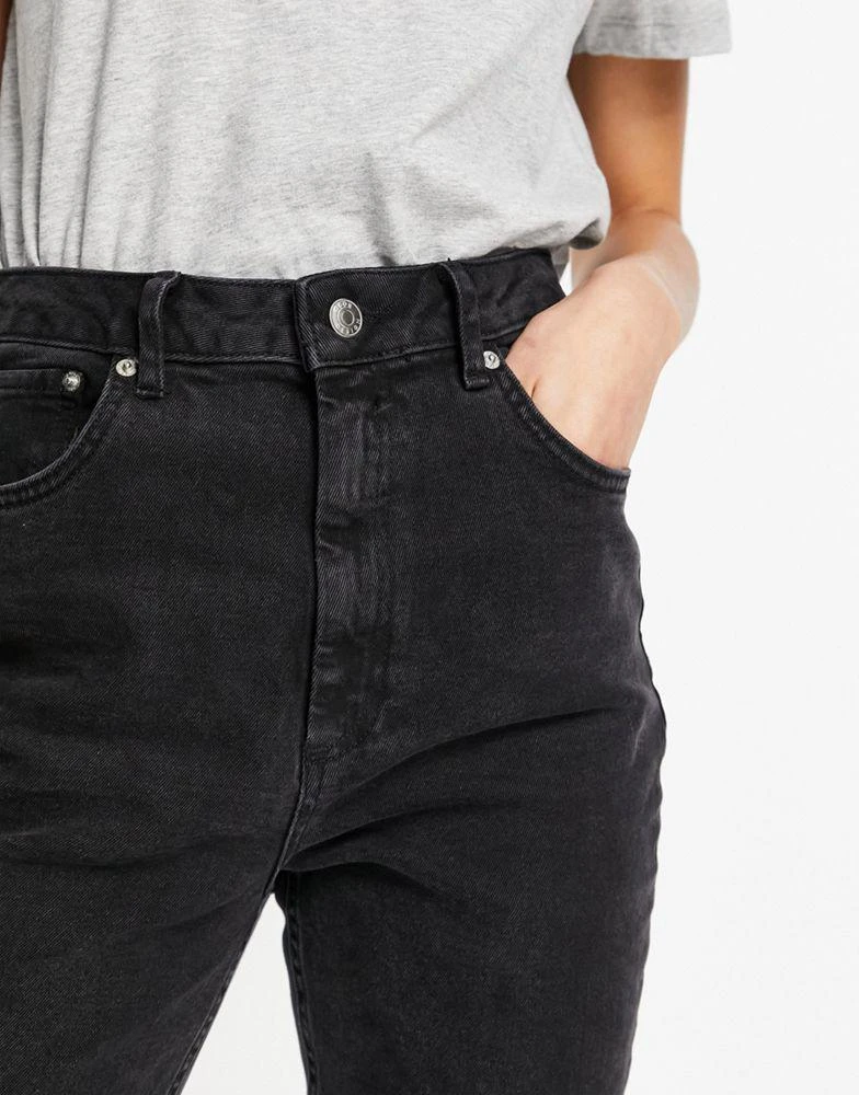 商品ASOS|ASOS DESIGN Tall hourglass high rise farleigh 'slim' mom jeans in washed black,价格¥121,第3张图片详细描述