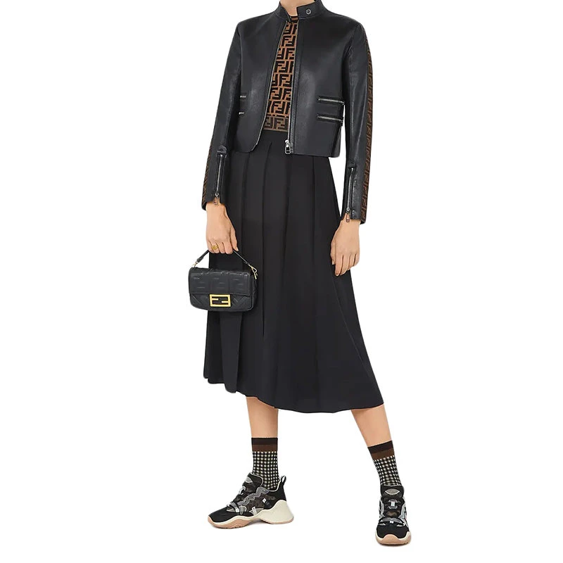 商品Fendi|【预售3-7天】芬迪 经典款 女士褐色和黑色FF图案面料短袖毛衣FZY702A5QGF118W,价格¥7487,第6张图片详细描述