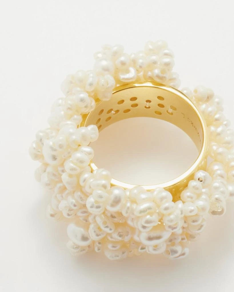 商品Completedworks|Cover pearl cluster & 18kt gold-vermeil ring,价格¥1730,第4张图片详细描述