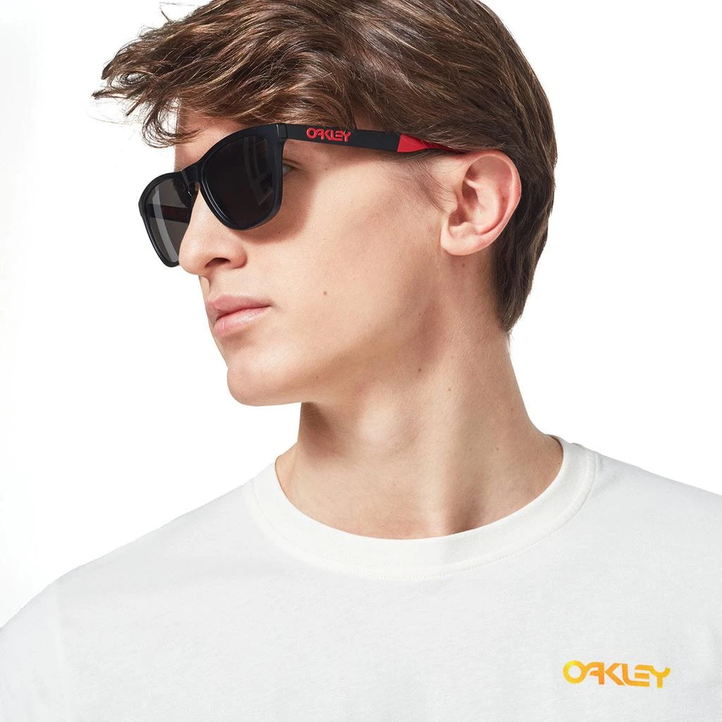 商品Oakley|Oakley Men's Heritage 6 Short Sleeve Tee,价格¥53,第4张图片详细描述
