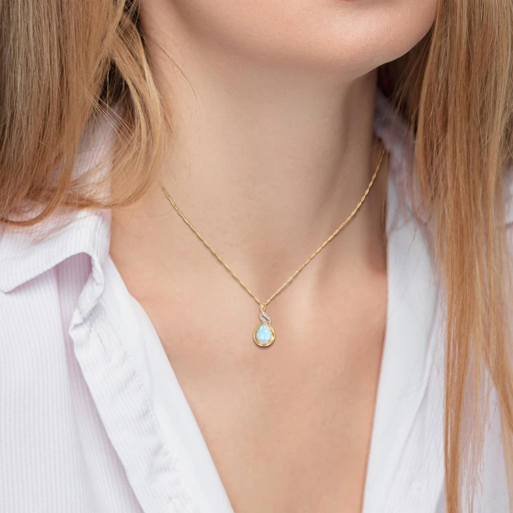 商品Mimi & Max|1 1/5 CT TGW Ethiopian Blue Opal and Diamond Accent Twist Pendant with Chain in 10K Yellow Gold,价格¥1373,第4张图片详细描述