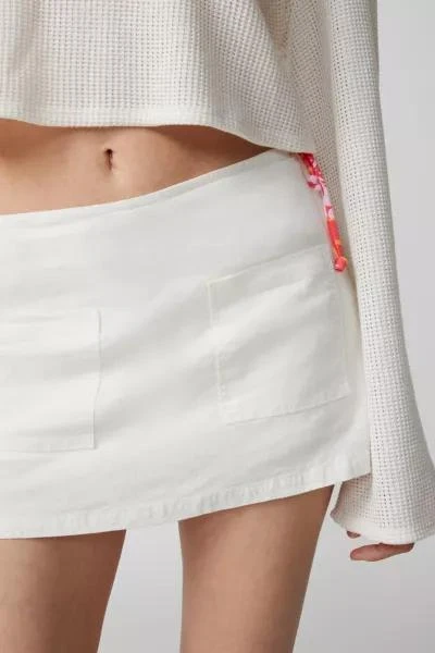 商品Urban Outfitters|UO Dariah Linen Micro Mini Skort,价格¥371,第2张图片详细描述