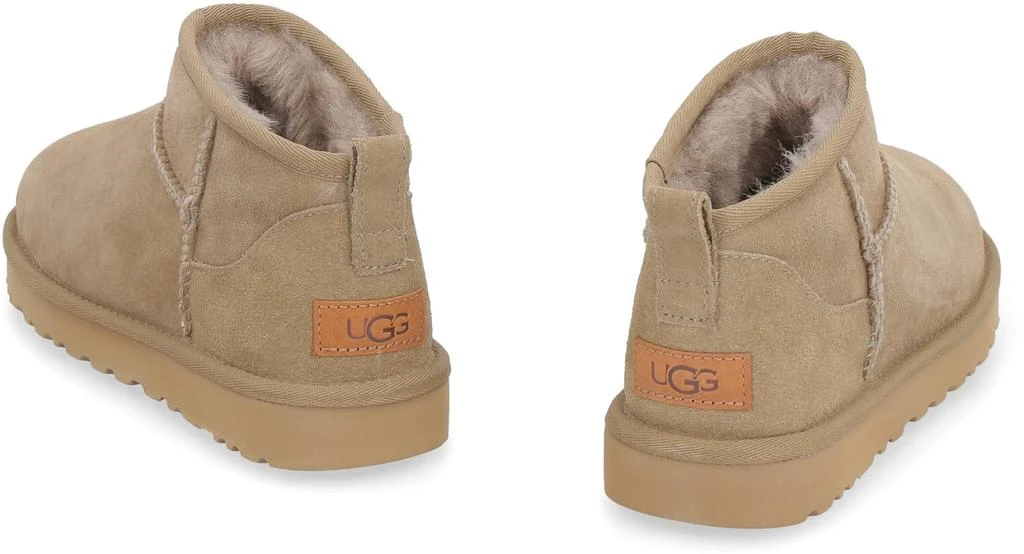 商品UGG|UGG Classic Ultra Mini Ankle Boots,价格¥1579,第4张图片详细描述