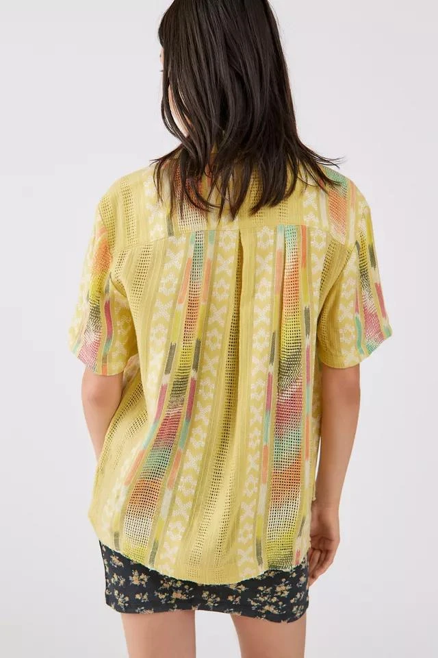 商品Urban Outfitters|UO Orlando Textured Souvenir Button-Down Top,价格¥114,第2张图片详细描述