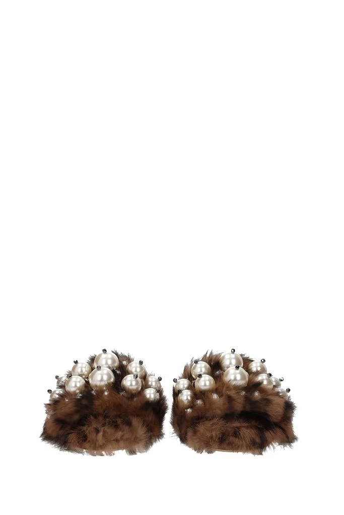 商品Miu Miu|Slippers and clogs Fur Brown,价格¥2969,第3张图片详细描述
