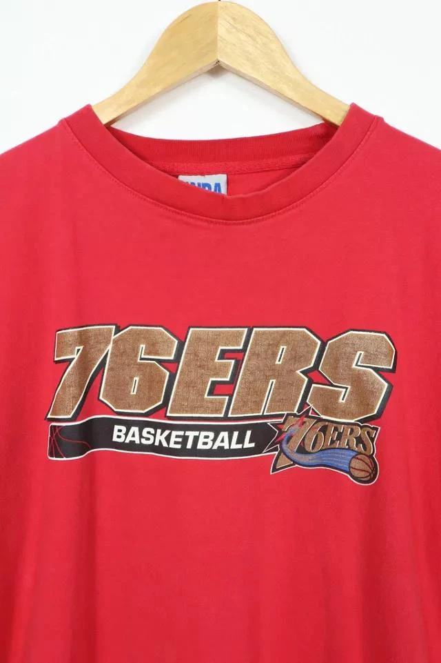 商品Urban Outfitters|Vintage Philadelphia 76ers Tee,价格¥672,第2张图片详细描述