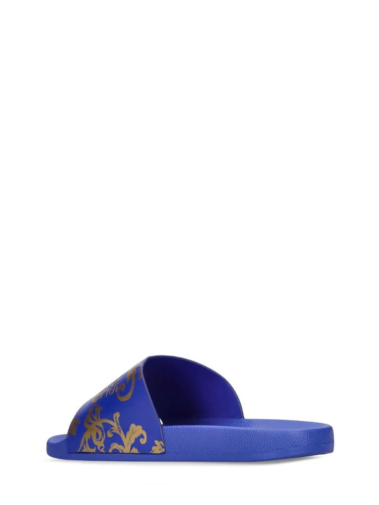 商品Versace|Baroque Print Rubber Slide Sandals,价格¥368,第2张图片详细描述
