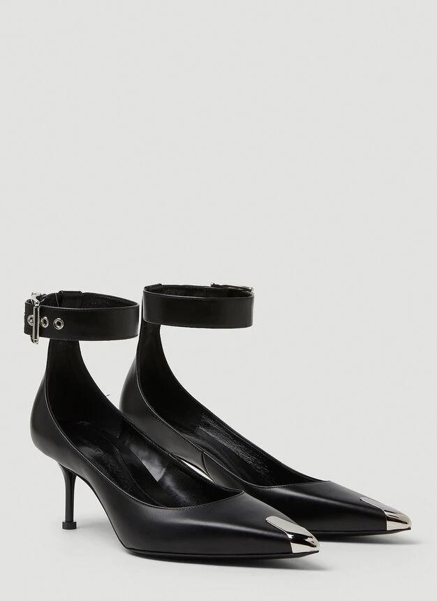 商品Alexander McQueen|Boxcar Ankle Cuff Heels in Black,价格¥3699,第2张图片详细描述