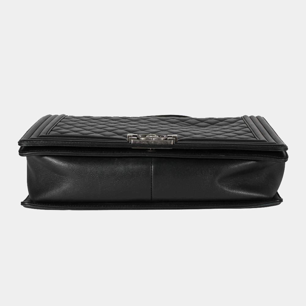 Chanel Black Quilted Lambskin Leather Large Boy Shoulder Bag商品第4张图片规格展示