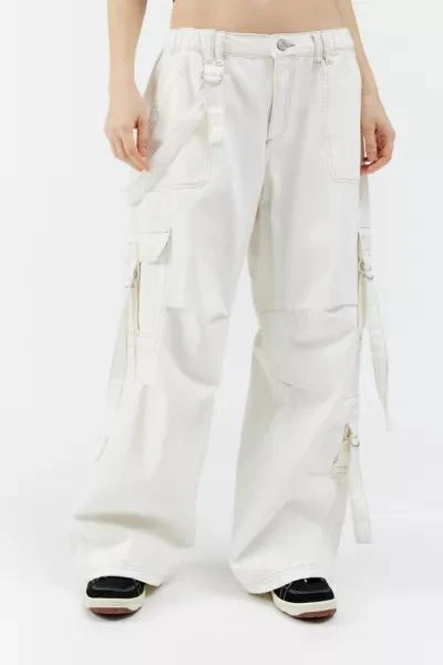 商品BDG|BDG Strappy Cargo Jean,价格¥683,第2张图片详细描述