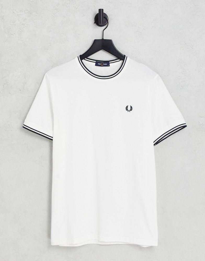 Fred Perry twin tipped t-shirt in white商品第1张图片规格展示