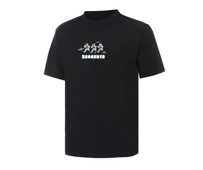 商品DESCENTE|【享贝家】DESCENTE 迪桑特 卡通图案短袖T恤 黑色 SM323OTS71-BLK（现采购商品，下单后12天内发货）,价格¥380,第1张图片