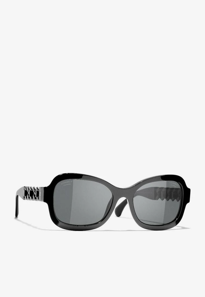 商品Chanel|Rectangular Sunglasses with Chain Detail,价格¥2040,第2张图片详细描述