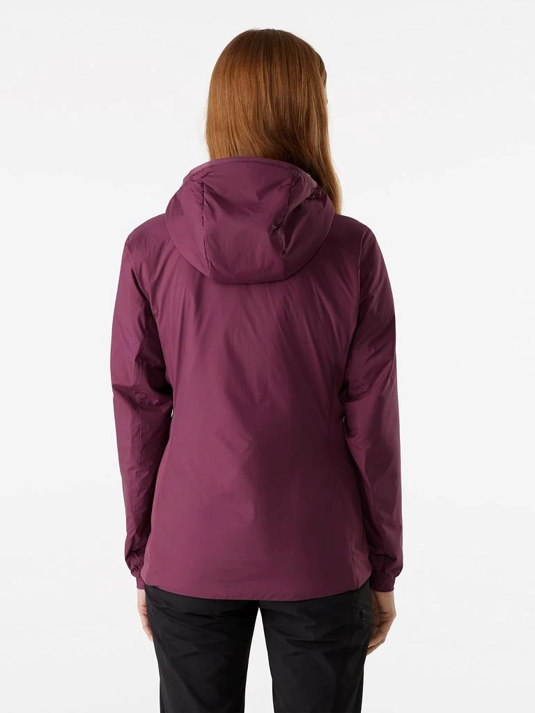 商品Arc'teryx|女款 始祖鸟 Atom系列 超轻夹克 多功能绝缘材料,价格¥2174,第3张图片详细描述