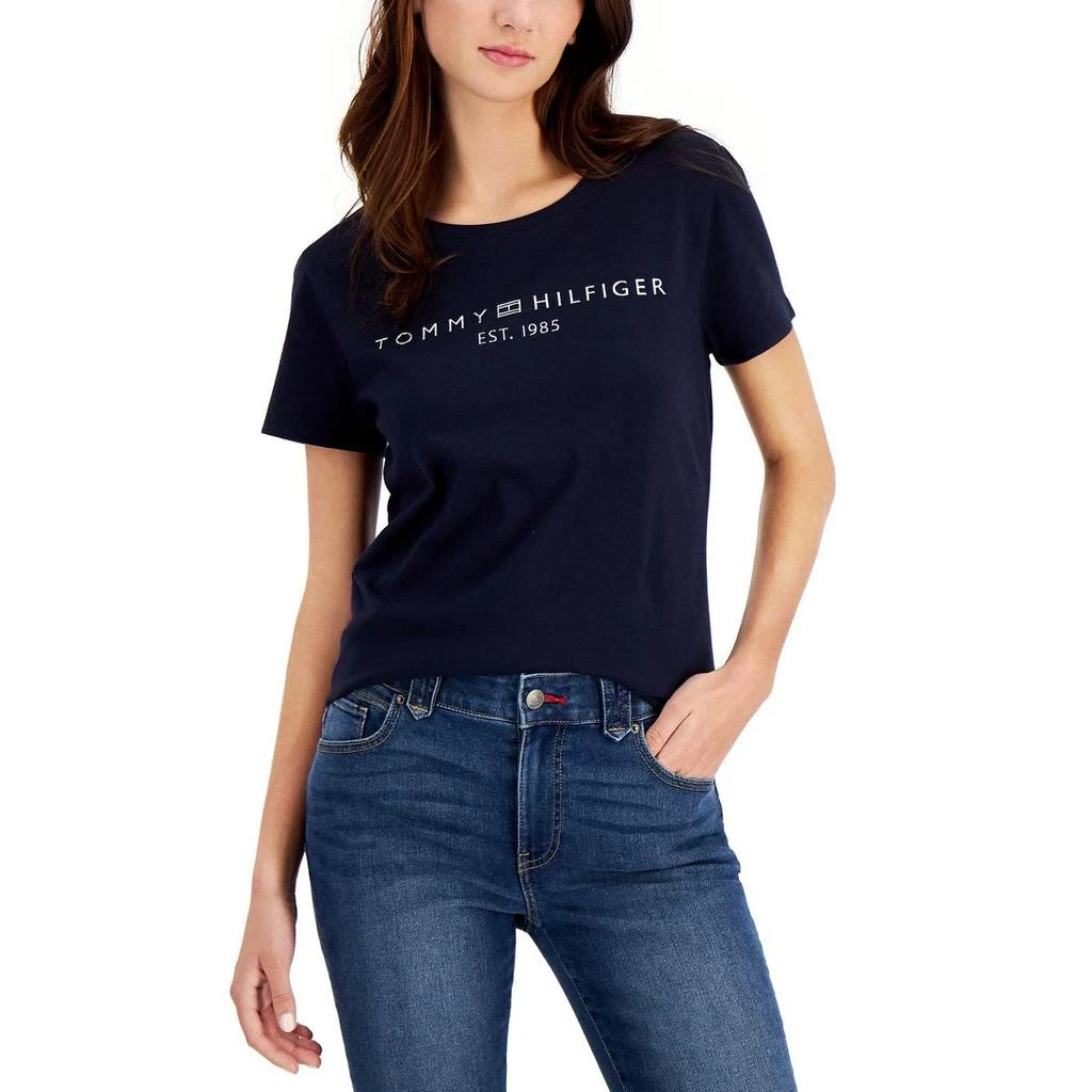 商品Tommy Hilfiger|Tommy Hilfiger Womens Casual Graphic T-Shirt,价格¥107,第1张图片