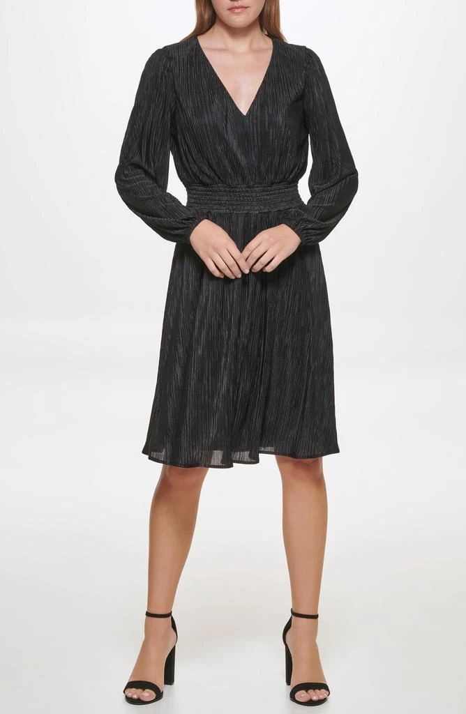 商品Kensie|Pleated V-Neck Long Sleeve A-Line Dress,价格¥377,第1张图片详细描述