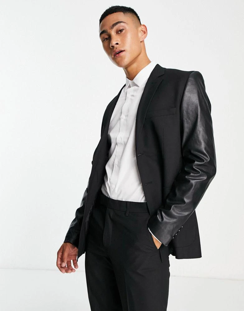 商品BOLONGARO TREVOR|Bolongaro Trevor suit jacket in black with faux leather sleeves,价格¥399,第1张图片