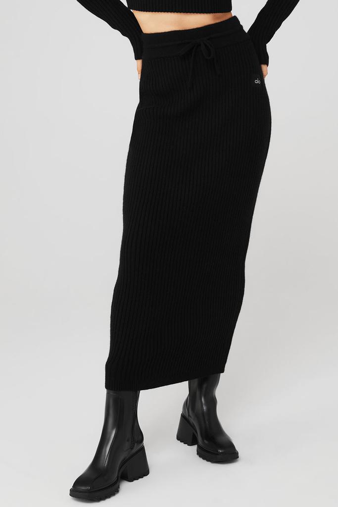 商品Alo|Cashmere Ribbed High-Waist Winter Dream Skirt - Black,价格¥6028,第3张图片详细描述