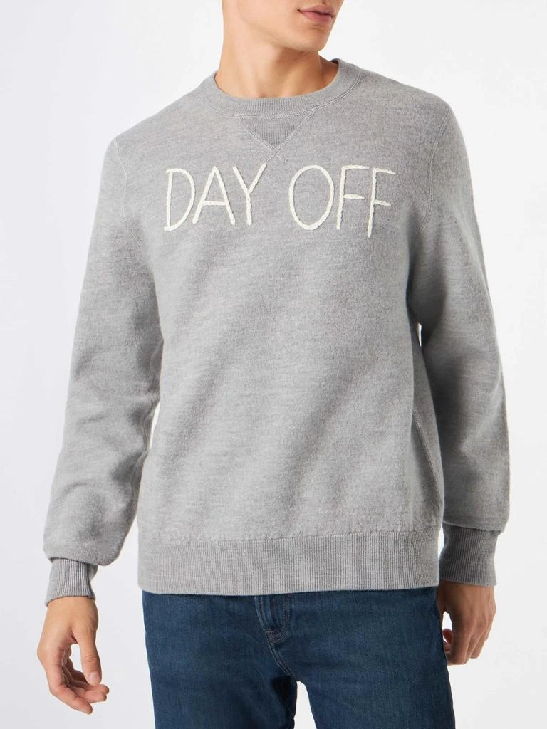 商品Mc2 Saint Barth|Man Crewneck Knitted Sweater With Day Off Embroidery,价格¥1994,第1张图片
