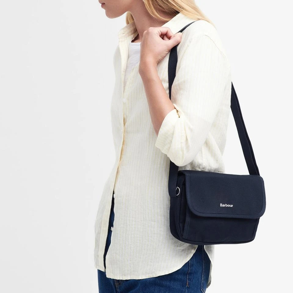 商品Barbour|Barbour Olivia Cotton Crossbody Bag,价格¥280,第2张图片详细描述