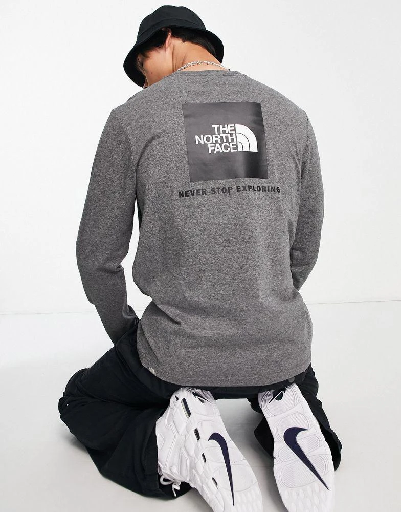 商品The North Face|The North Face Redbox back print long sleeve t-shirt in grey,价格¥241,第1张图片