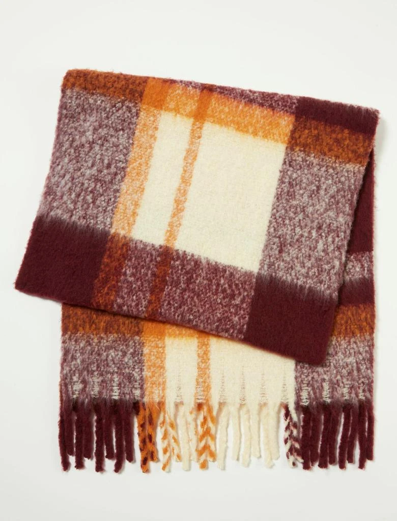 商品Lucky Brand|Recycled Blanket Scarf,价格¥203,第2张图片详细描述