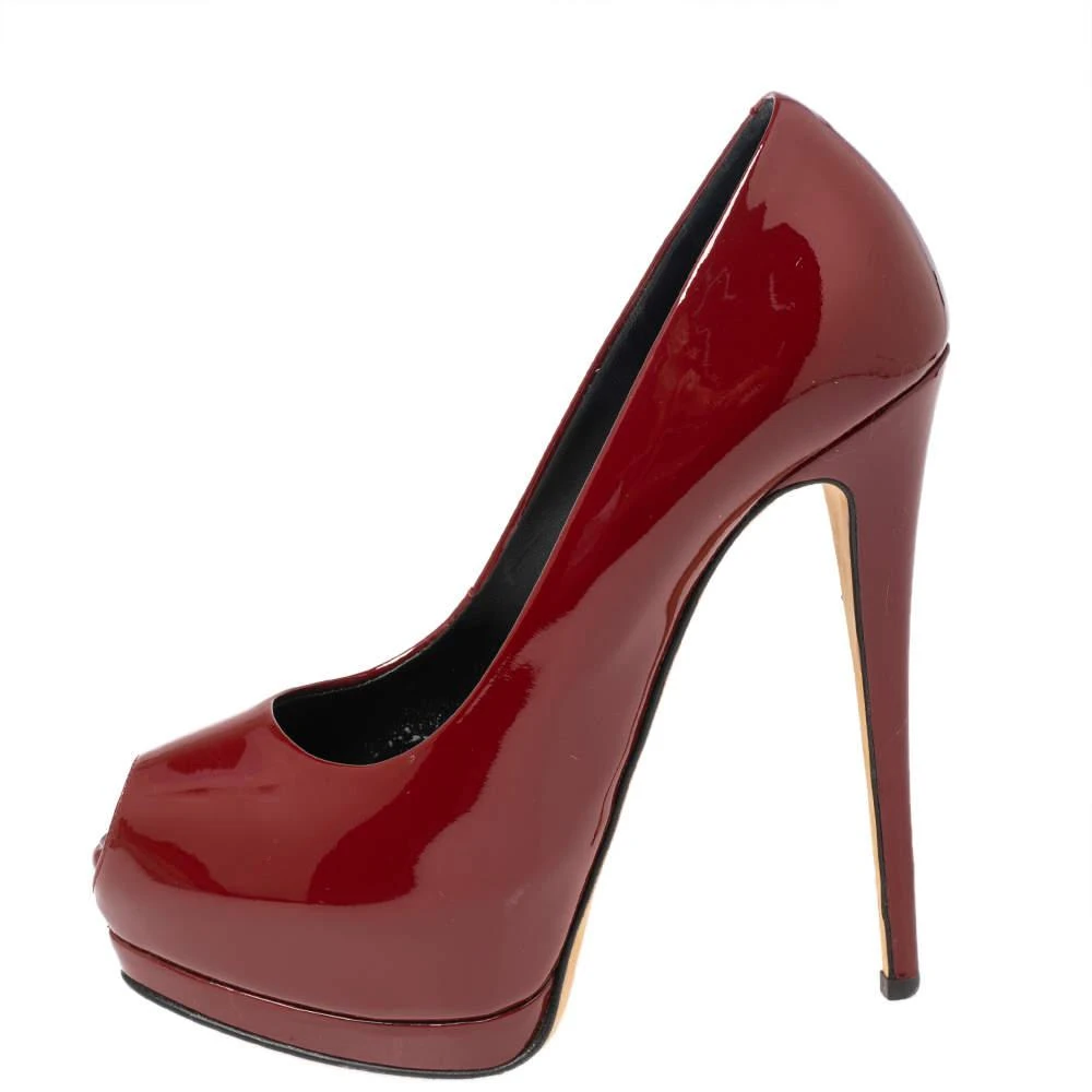 商品[二手商品] Giuseppe Zanotti|Giuseppe Zanotti Red Patent  Peep Toe Platform Pumps Size 37,价格¥975,第2张图片详细描述