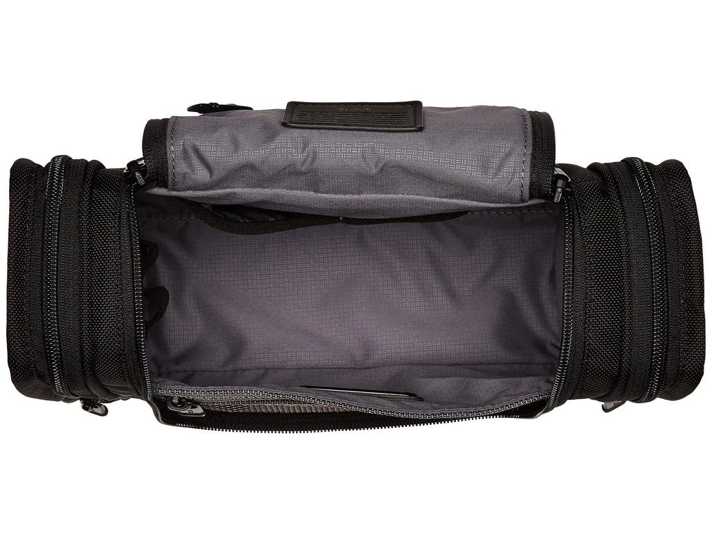 商品Tumi|Alpha 3 Hanging Travel Kit,价格¥1562,第5张图片详细描述