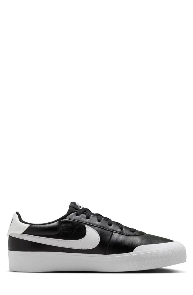 Court Shot Low Top Sneaker 商品