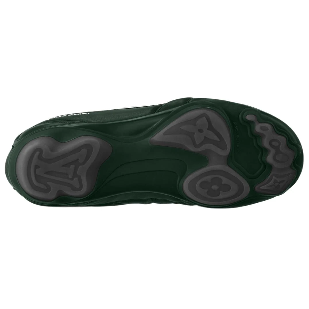 商品[国�内直发] Louis Vuitton|LV Footprint Soccer 2025春夏男士系列 足球鞋 小牛皮 圆头系带 低帮 生活休闲鞋 男款 绿色,价格¥19748,第7张图片详细描述