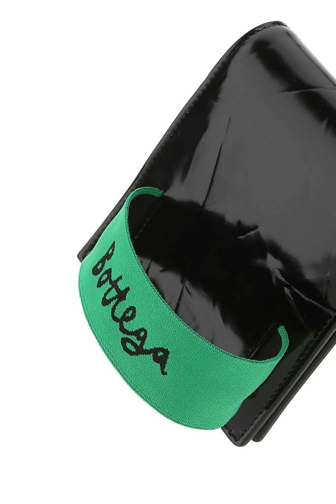 商品Bottega Veneta|Bottega Veneta Elastic Logo Band Bi-Fold Wallet,价格¥3307,第4张图片详细描述