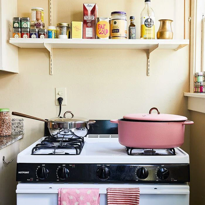 商品Great Jones|The Dutchess Enameled Cast Iron Dutch Oven,价格¥1333,第3张图片详细描述