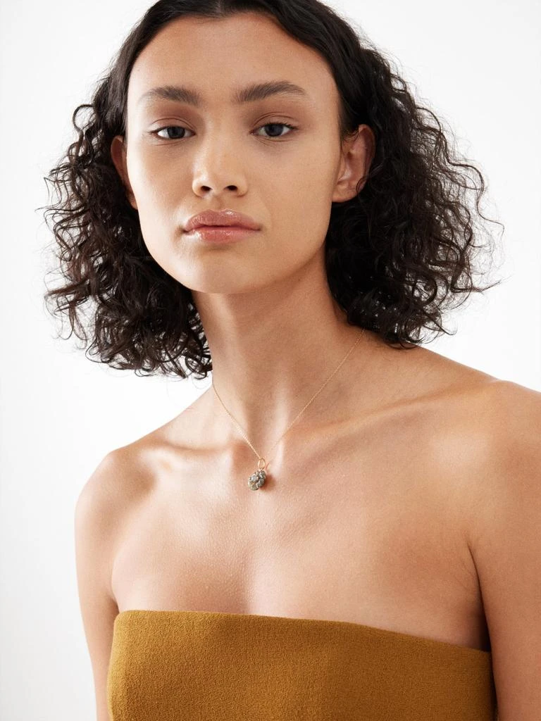 商品Irene Neuwirth|Tropical Flower labradorite & 18kt gold charm,价格¥25601,第2张图片详细描述