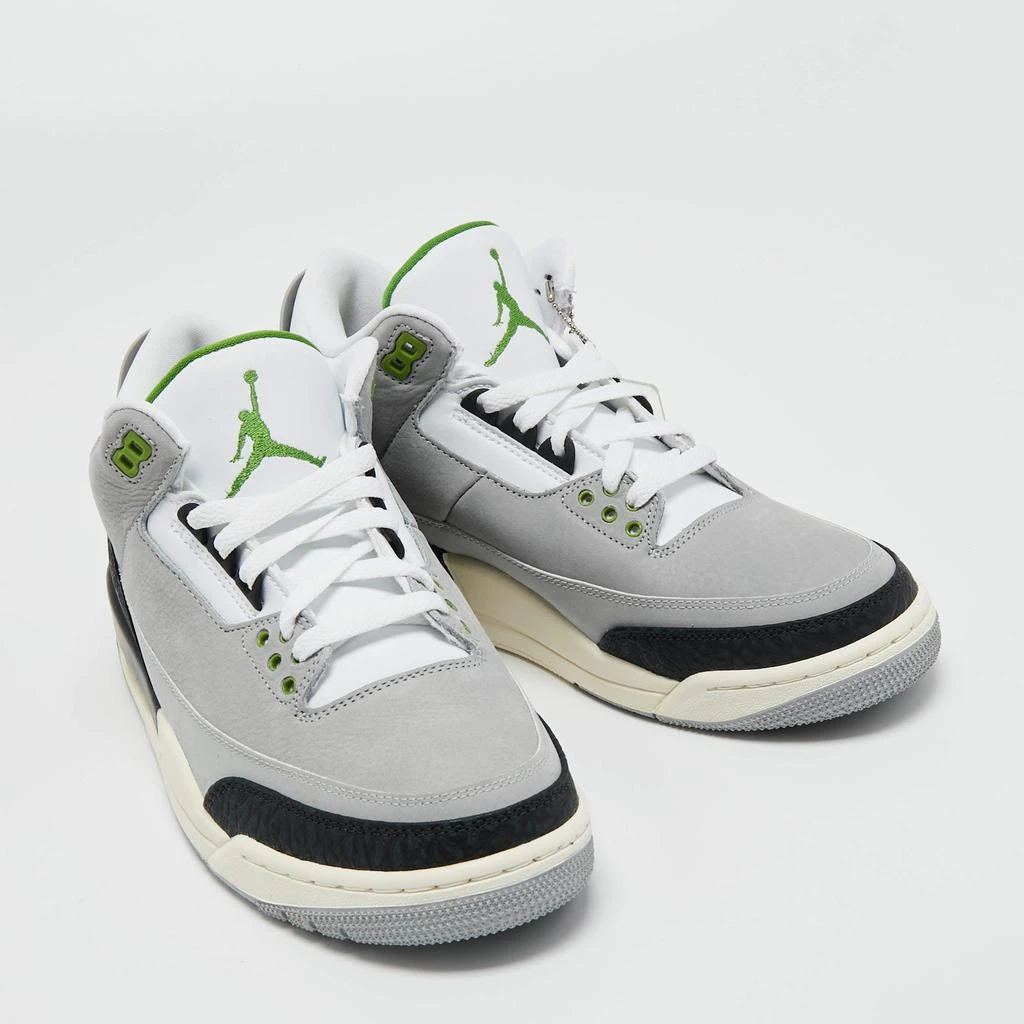 商品Jordan|Air Jordan Grey/White Nubuck and Leather Jordan 3 Retro Cool (2021) Sneakers Size 42,价格¥1581,第4张图片详细描述